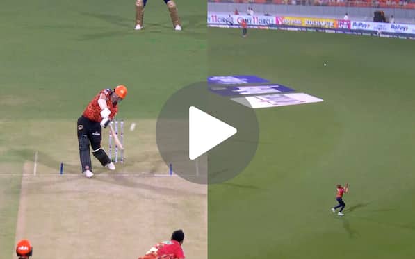 [Watch] Arshdeep Enjoys Head's Wicket After Dhawan's Brilliant Backward Running Catch